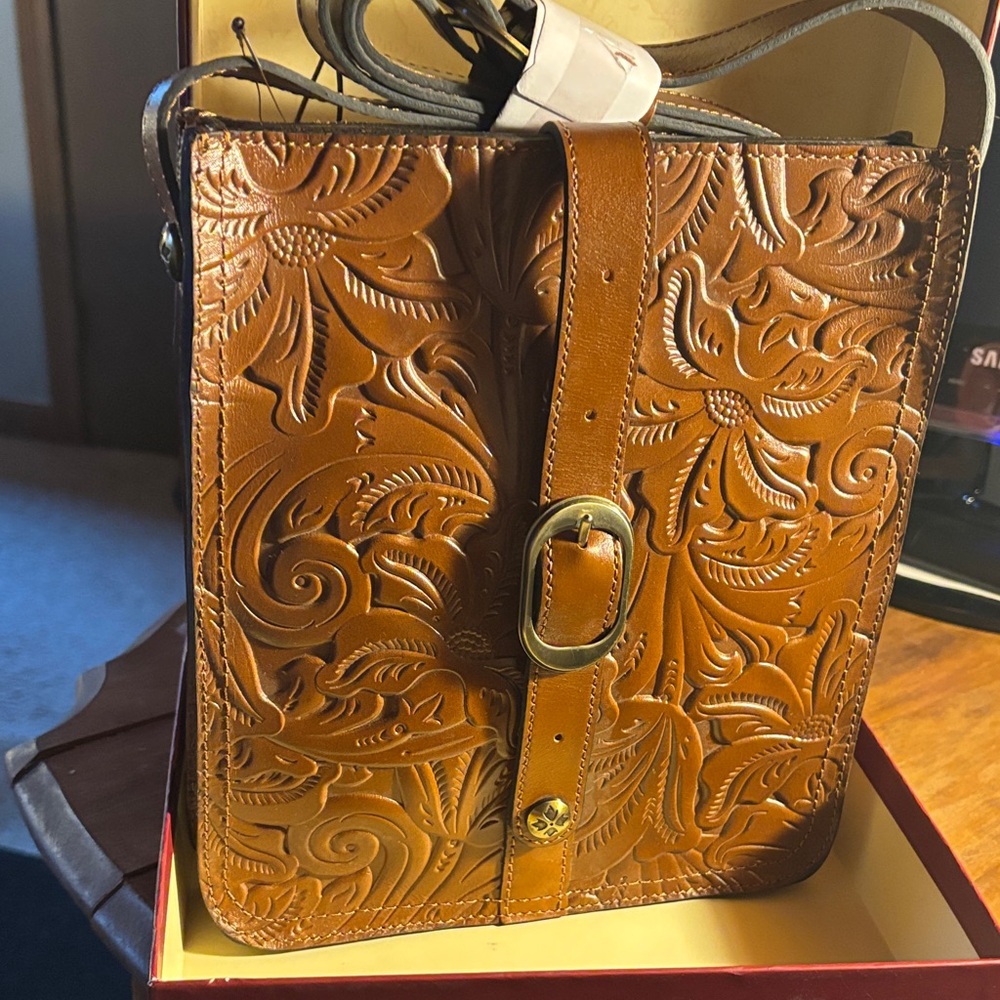 Patricia Nash Tan Embossed Leather Belt - Picture 4 of 9
